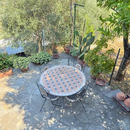 Апартаменты Hill Stone Retreat View Sea