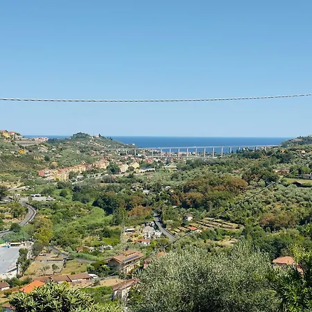 Апартаменты Hill Stone Retreat View Sea