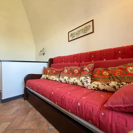 Hill Stone Retreat View Sea Апартаменты *